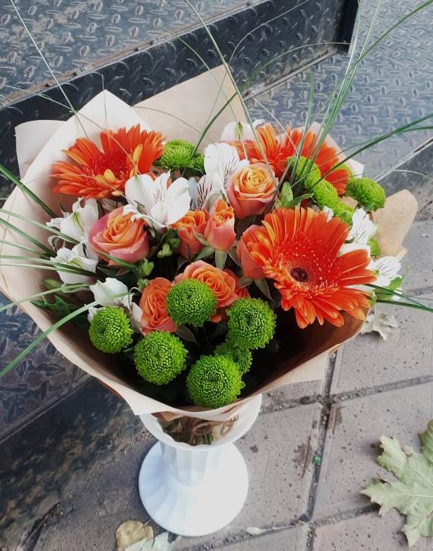 Букет цветов из: Герберы, Хризантемы, Альстромерии и Розы в Кощеево