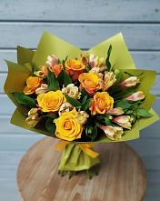 Букет цветов из:  Альстромерии и Розы в Кощеево