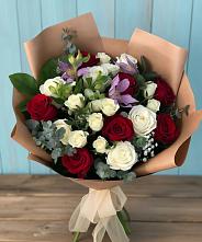 Букет цветов из:  Розы и Альстромерии в Кощеево