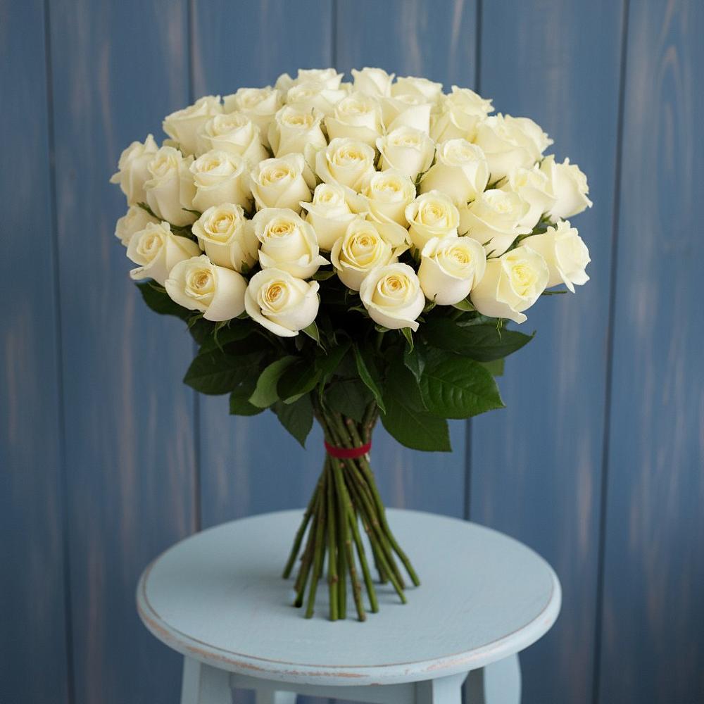 Букет 51 Белая роза Эдлесс Лав в Кощеево