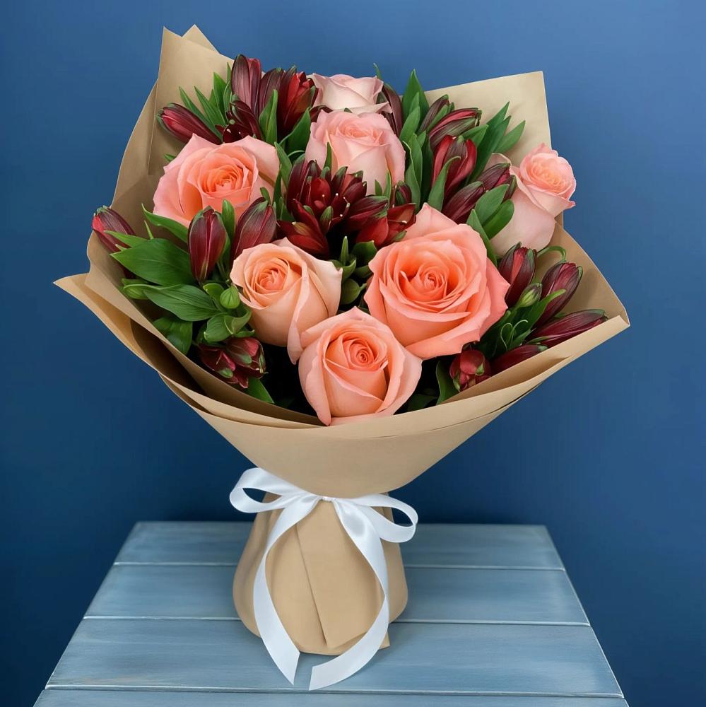 Букет цветов из: Розы и Альстромерии в Кощеево