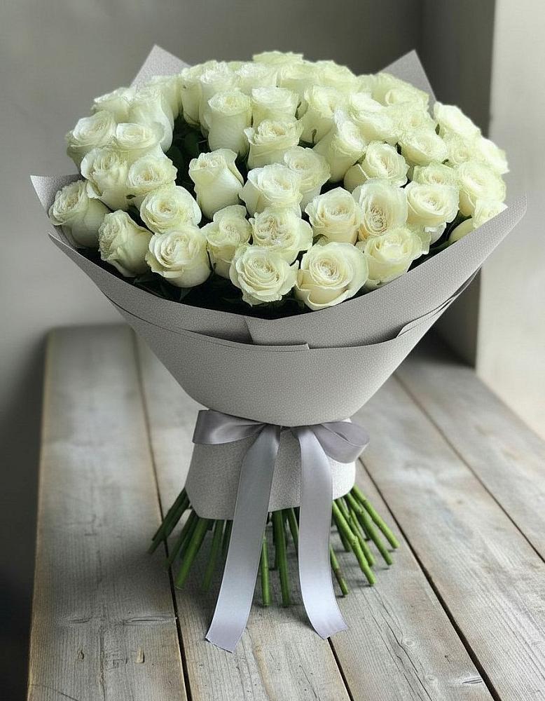 Букет 35 Белых роз в Кощеево