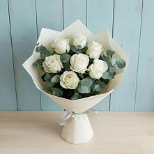 Букет Белые розы в Эвкалипте в Кощеево